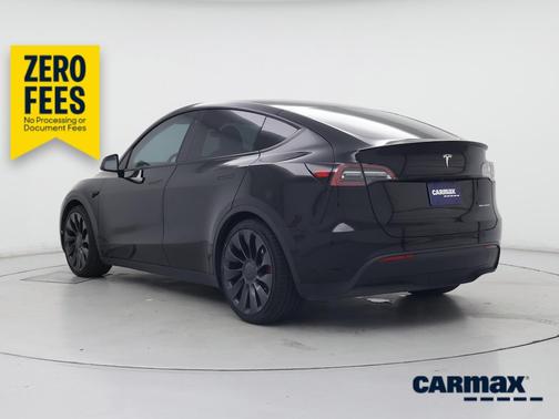 Black 2023 Tesla Model Y Performance