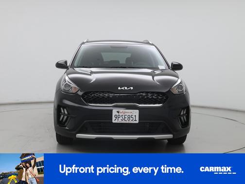 Black 2022 Kia Niro LX