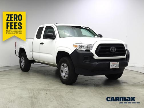 White 2022 Toyota Tacoma SR