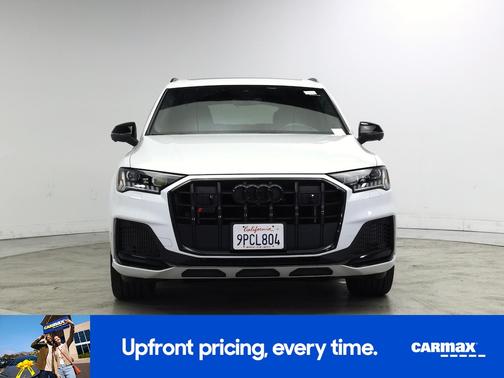 White 2020 Audi SQ7 Prestige