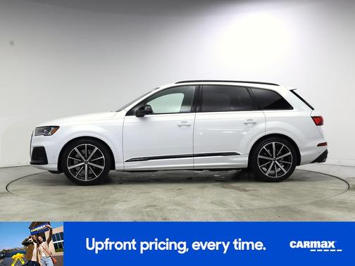 White 2020 Audi SQ7 Prestige