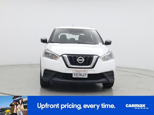 2019 Nissan Kicks S