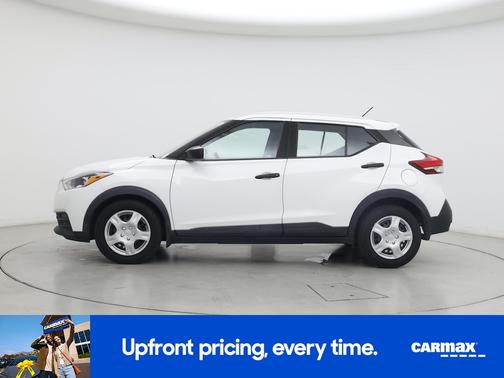 2019 Nissan Kicks S