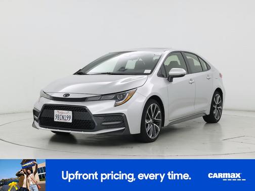 Silver 2022 Toyota Corolla SE
