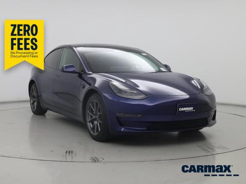 Blue 2022 Tesla Model 3
