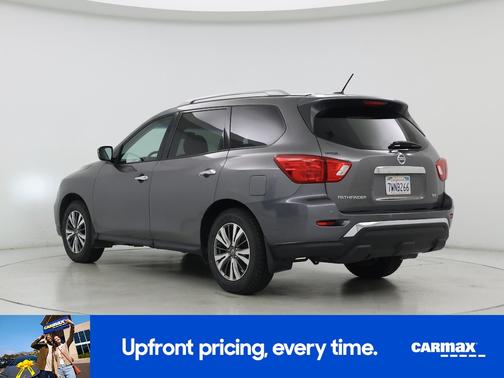 Gray 2017 Nissan Pathfinder SV
