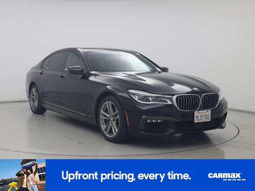 Black 2016 BMW 750 I