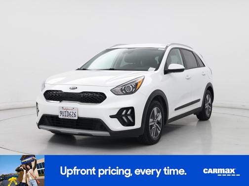 White 2020 Kia Niro LXS