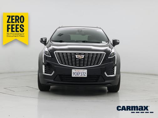 Black 2022 Cadillac XT5 Luxury
