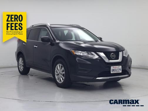 Black 2019 Nissan Rogue SV