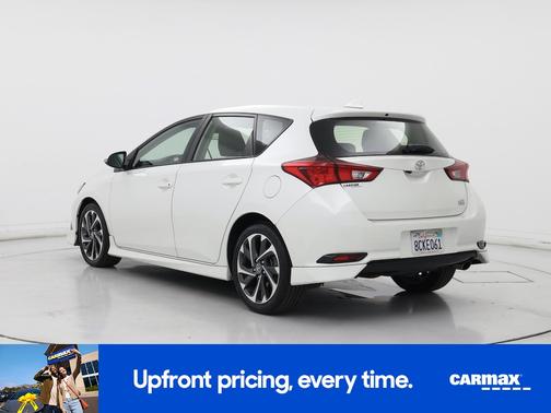 White 2018 Toyota Corolla iM