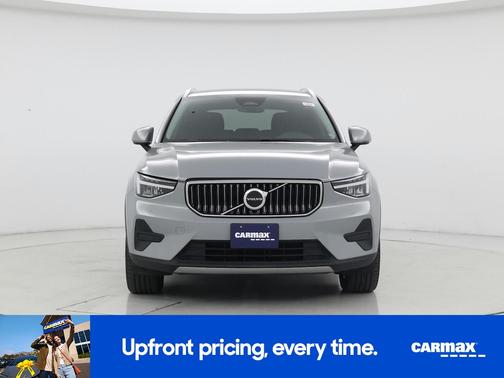 2024 Volvo XC40 B5 Core Bright Theme