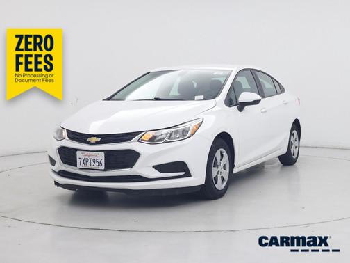 White 2017 Chevrolet Cruze LS