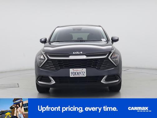 Gray 2023 Kia Sportage LX