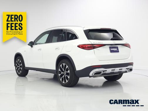 White 2025 Mercedes-Benz GLC 350e