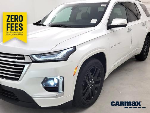 White 2022 Chevrolet Traverse Premier