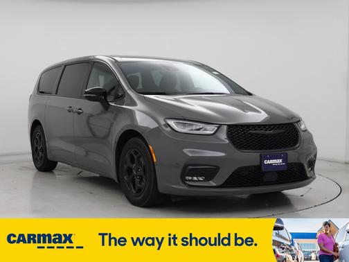 2023 Chrysler Pacifica Hybrid Limited