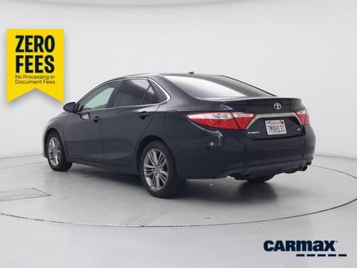 Black 2015 Toyota Camry SE
