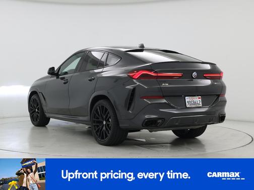 Gray 2023 BMW X6 M50i
