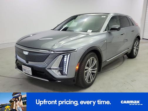 2024 Cadillac LYRIQ Luxury 2