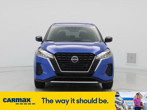 2023 Nissan Kicks S