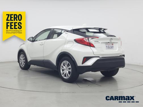 White 2021 Toyota C-HR LE