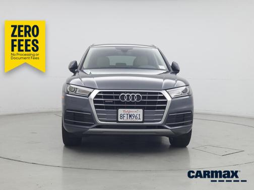 Gray 2018 Audi Q5 Premium