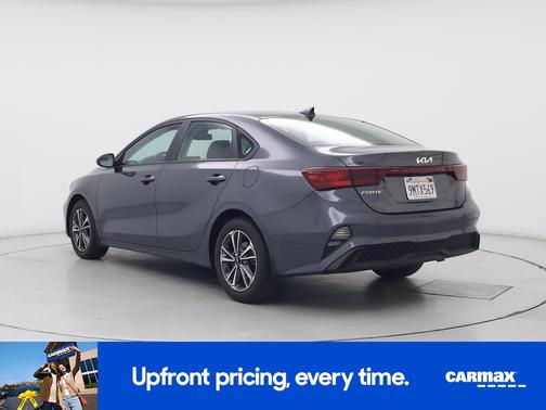 Gray 2024 Kia Forte LXS