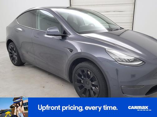 Gray 2023 Tesla Model Y Long Range