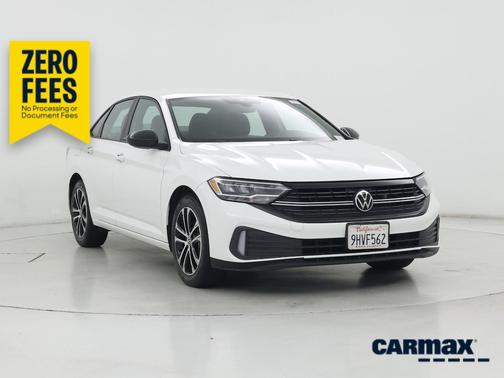 White 2023 Volkswagen Jetta Sport