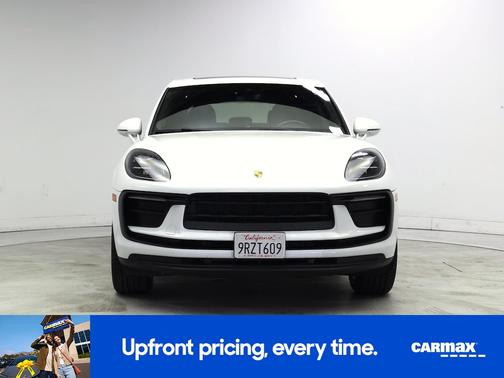 White 2022 Porsche Macan