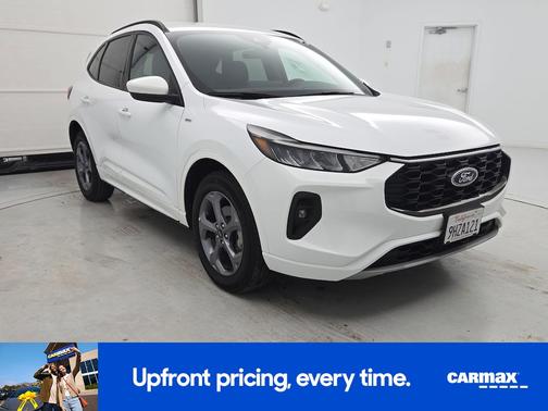 White 2023 Ford Escape ST-Line Select