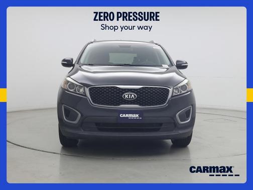 Gray 2016 Kia Sorento LX