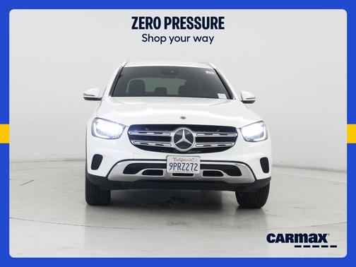 White 2022 Mercedes-Benz GLC 300