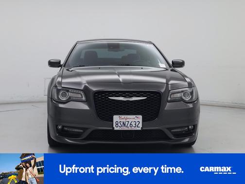 Gray 2018 Chrysler 300 S