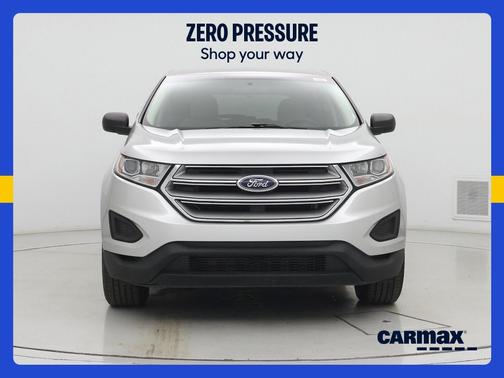 Silver 2018 Ford Edge SE