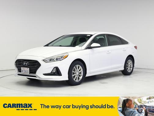 2018 Hyundai SONATA SE