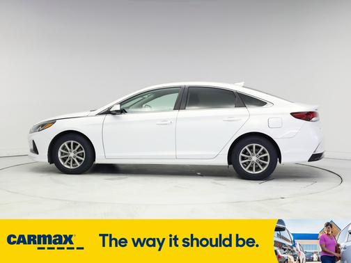 2018 Hyundai SONATA SE