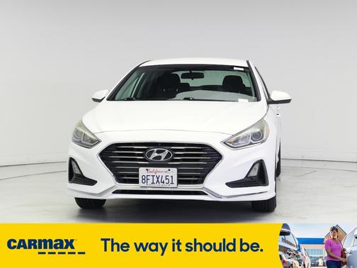 2018 Hyundai SONATA SE