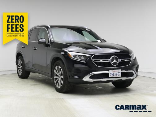 Black 2023 Mercedes-Benz GLC 300