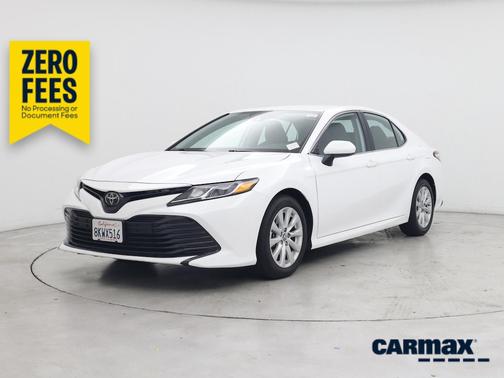 White 2019 Toyota Camry LE