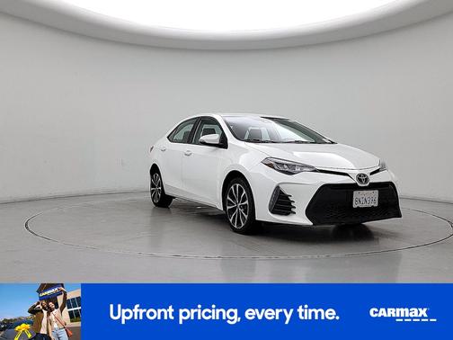 White 2017 Toyota Corolla SE