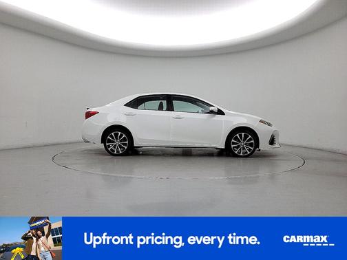White 2017 Toyota Corolla SE