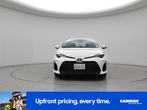 White 2017 Toyota Corolla SE