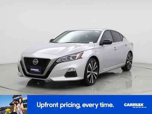 2022 Nissan Altima SR