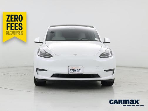 White 2022 Tesla Model Y Long Range
