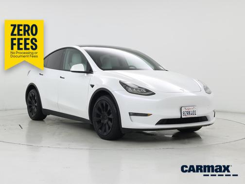 White 2022 Tesla Model Y Long Range