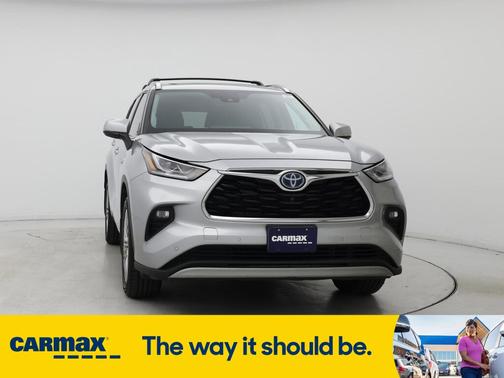 2021 Toyota Highlander Hybrid Platinum