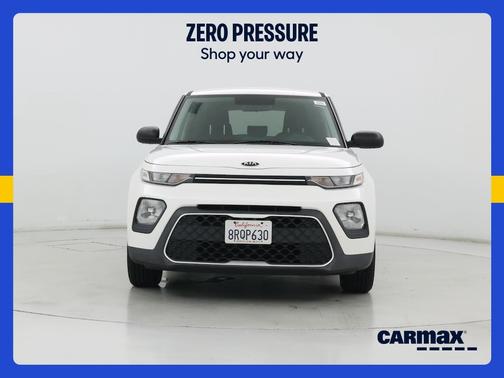 White 2020 Kia Soul LX