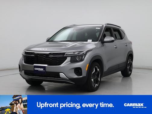 Gray 2024 Kia Seltos EX